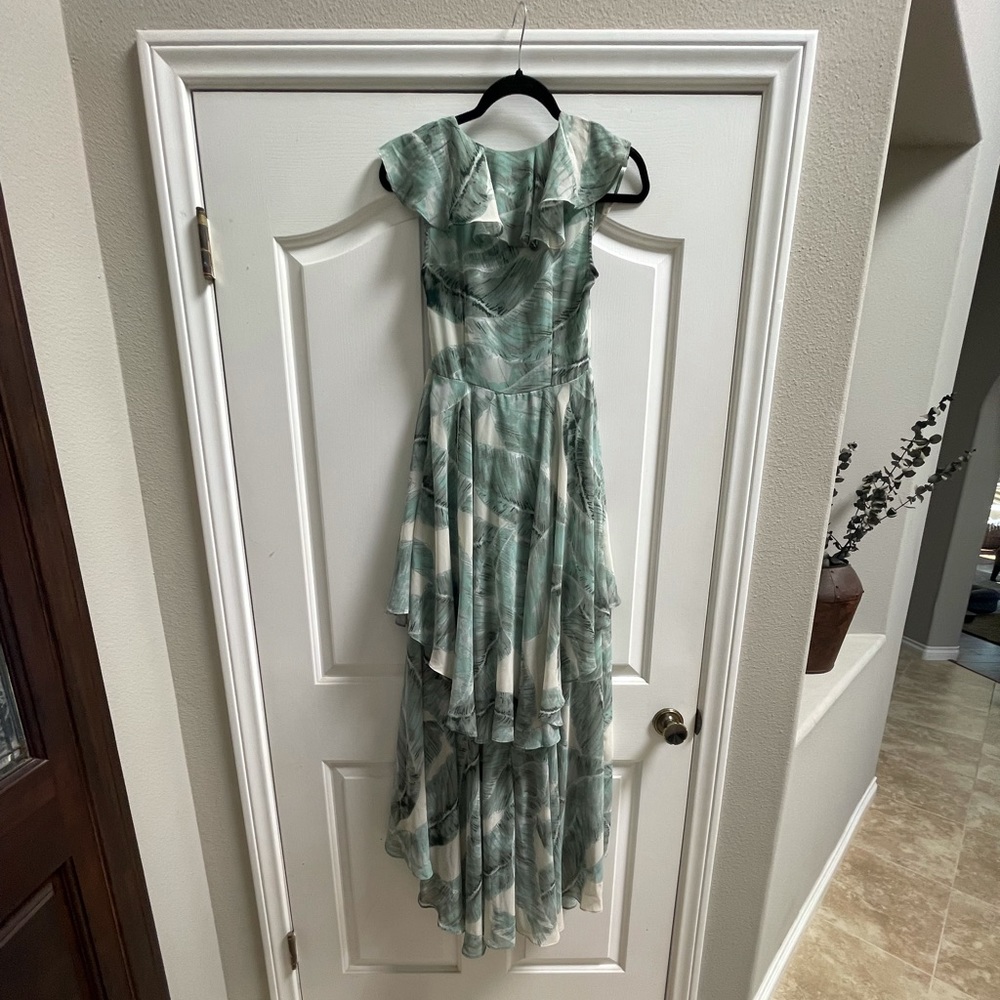 Only Worn Once. In Great Condition. - image 5